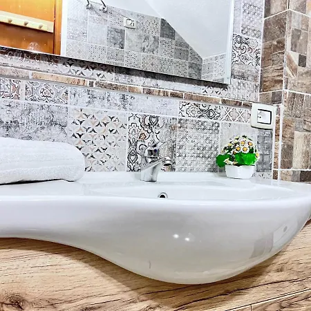 Newly Renovated In The Heart Of *